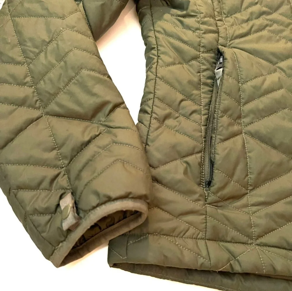 The North Face • Army Olive Green Womens Jacket Size Medium - Picture 4 of 4